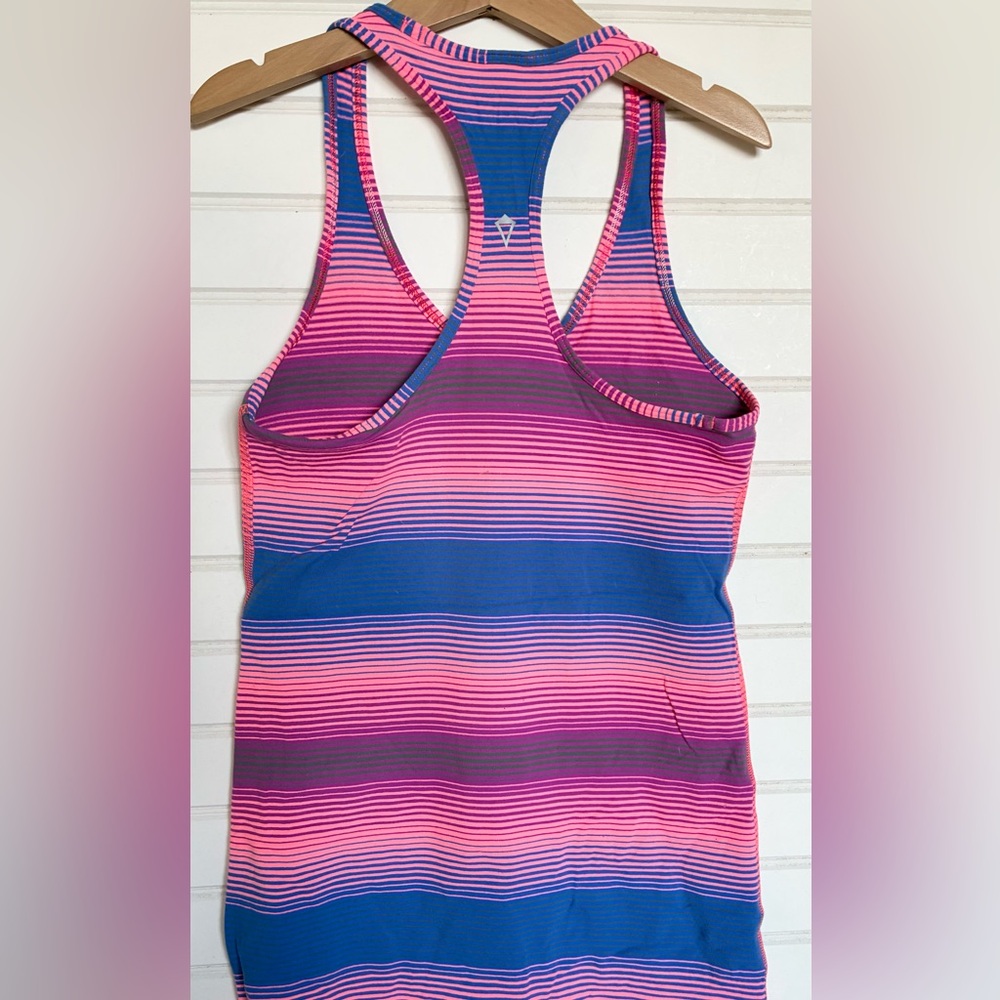 IVIVVA by LULULEMON girls size 12 racerback tank